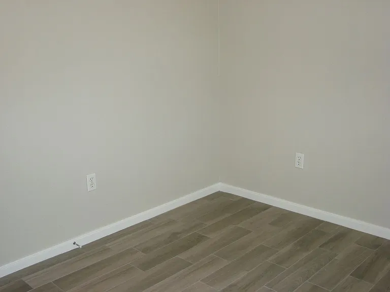 815 Cravens St #B — Photo 66