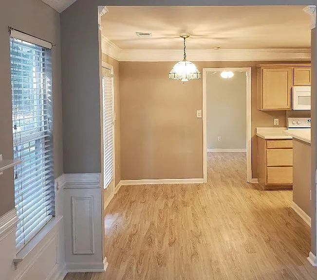 3005 Lynworth Pl — Photo 9