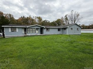40625 Harris Rd, Belleville, MI 48111