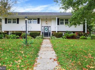 100 N Fairville Ave, Harrisburg, PA 17112
