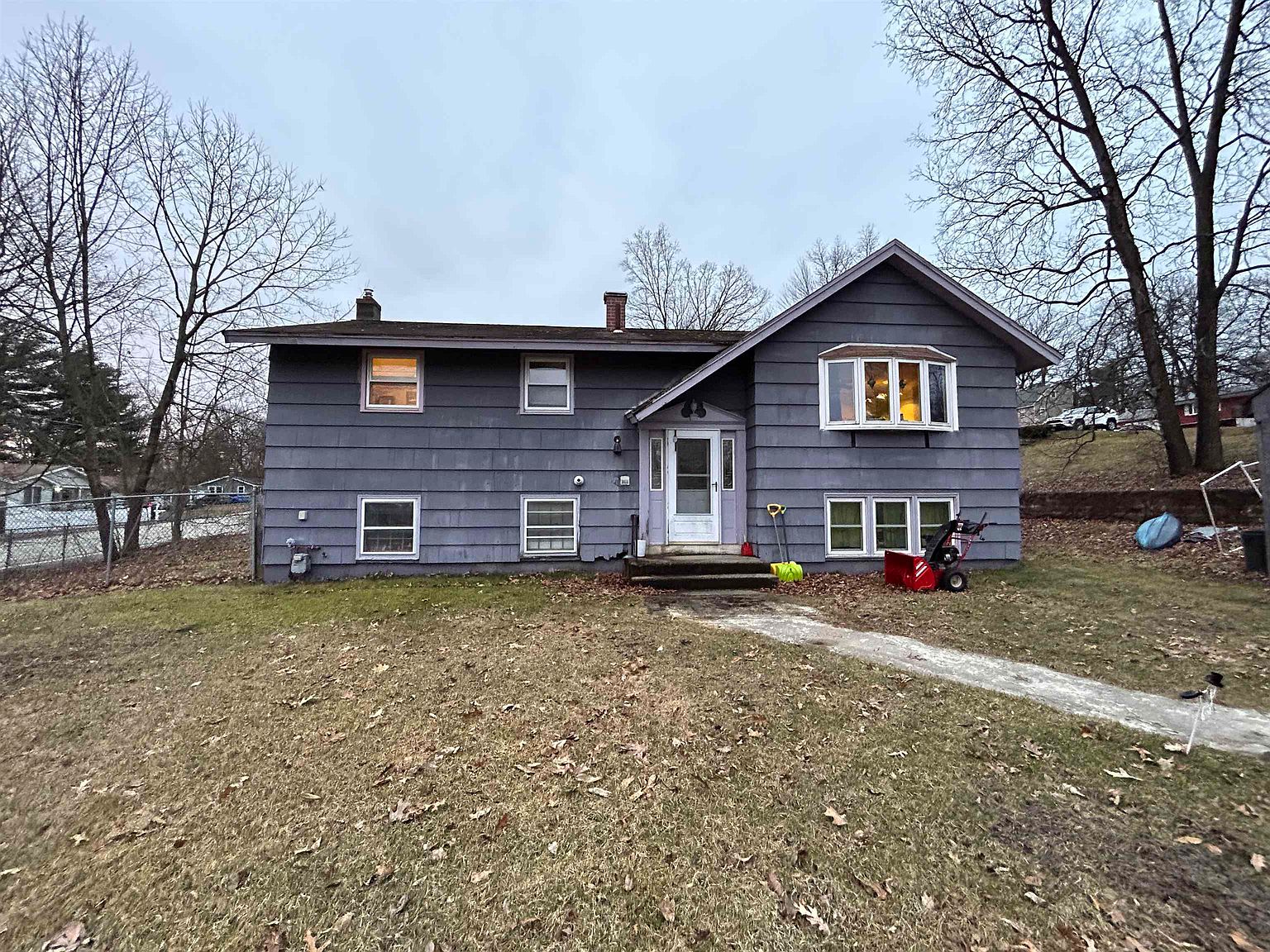 136 Westwood Drive, Nashua, NH 03062 MLS 4988274 Zillow