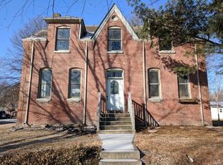 1322 Olive St, Highland, IL