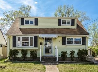 267 Austin Ave, Old Bridge, NJ 08857