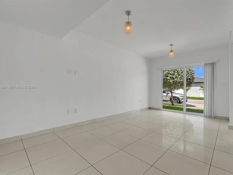 25871 SW 139th Ct #25871 — Photo 10