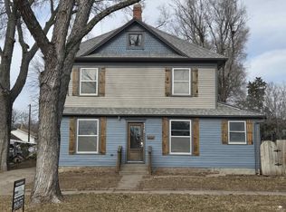 115 NE 7th St, Abilene, KS 67410