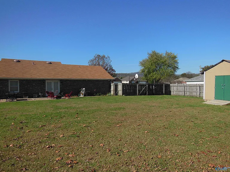 549 Wade Rd SE — Photo 21