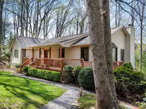 105 Buffalo Trl, Asheville, NC 28805