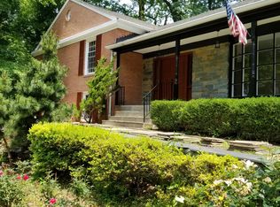 14337 Chesterfield Rd, Rockville, MD 20853