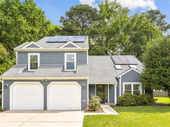 218 Susan Newton Ln, Yorktown, VA 23693