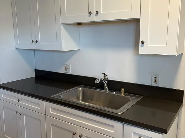 1232 W Florence Ave #6 — Photo 8