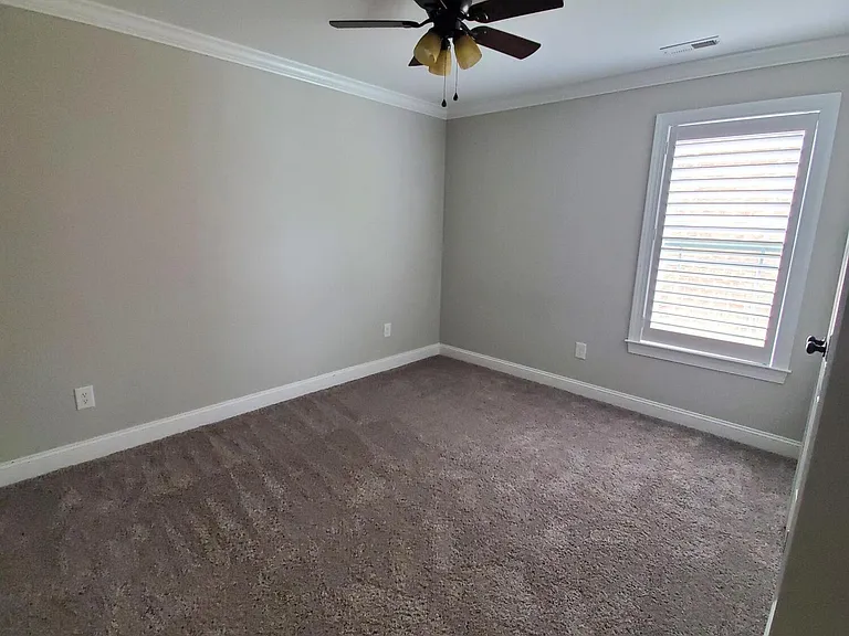 1208 Brighton Dr — Photo 10