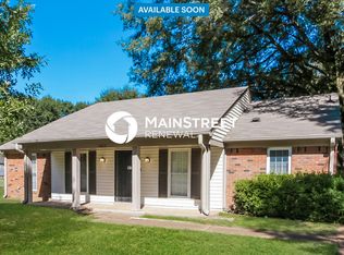 5824 Port Haven Dr, Millington, TN 38053