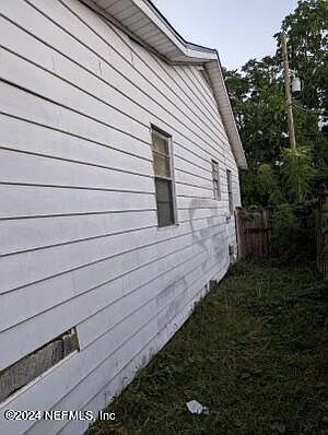 4th image of 5123 COLONIAL Avenue