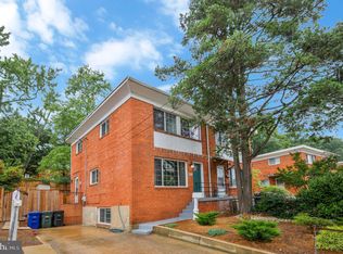 842 S Dinwiddie St, Arlington, VA