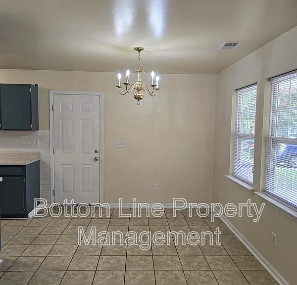 5326 Eaton Cir — Photo 7