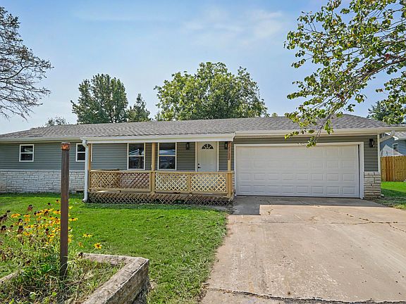 2nd image of 2752 W Sylvia Court
