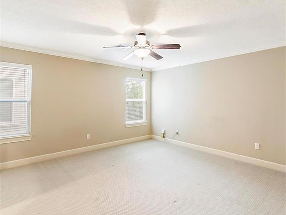 3rd image of 1325 W 24th St Unit C