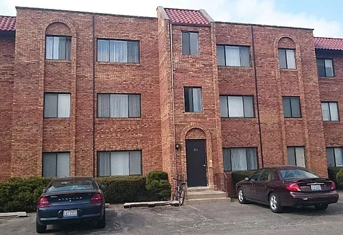 327 E Rimini Ct #2 Photo 1 327 E Rimini Ct #2 Photo 1