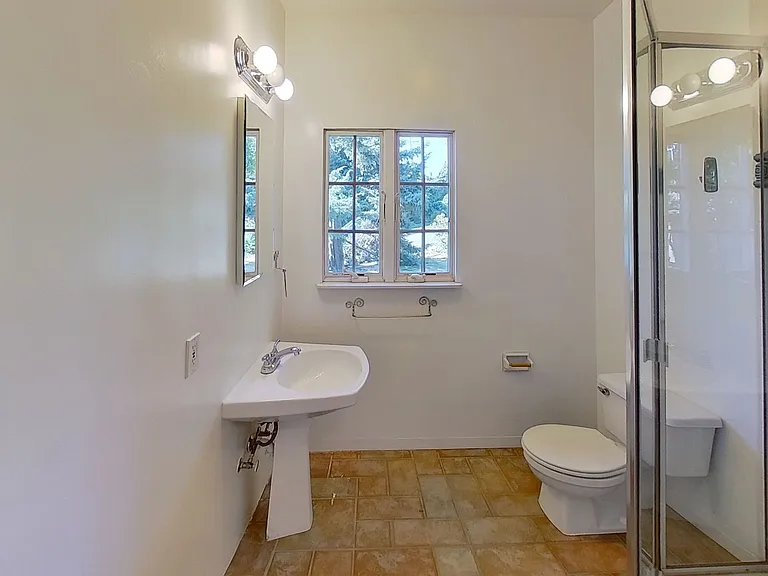 716 Calle Palo Colorado — Photo 15