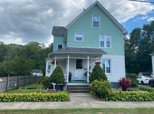 91 Hampden St, West Springfield, MA 01089