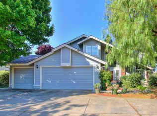 7589 Pocket Rd, Sacramento, CA 95831