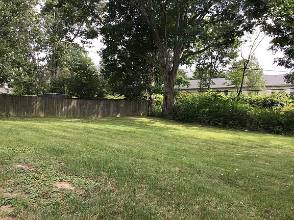 3rd image of 441 S Owens Dr