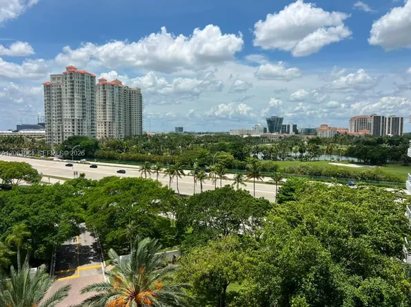 3300 NE 192nd St APT 803, Aventura, FL 33180