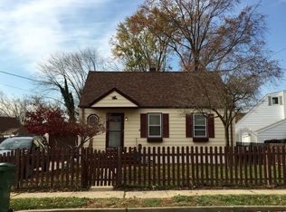 88 Sharon Ave, Edison, NJ 08817