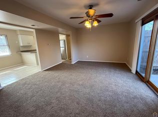 5440 SW 12th Ter APT 1, Topeka, KS 66604