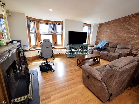 17 Holyoke St. #4 Boston - South End Unit Photo 3