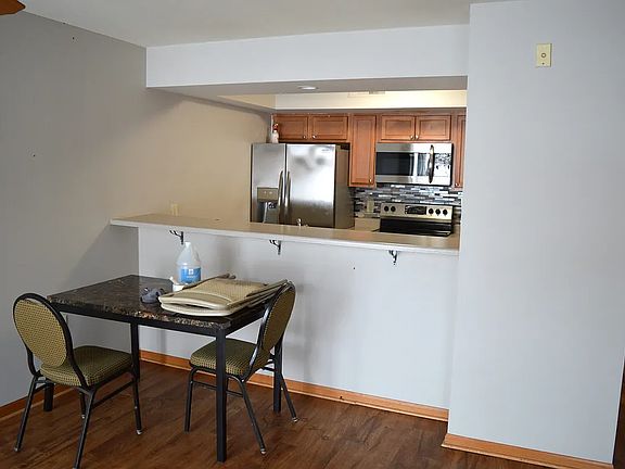 4th image of 2824 Pleasant View Rd Unit 101