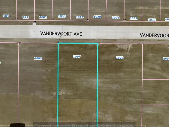 1017 Vandervoort Ave, Grand Island, NE 68801