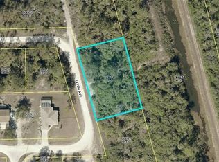 2404 Fitch Ave, Alva, FL 33920