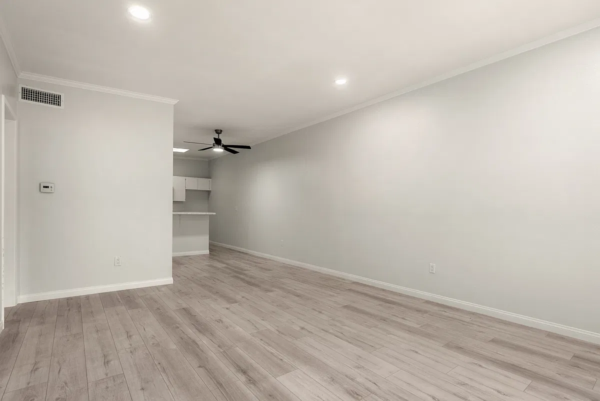 2 bed, 853 sqft, $2,650 — Photo 2