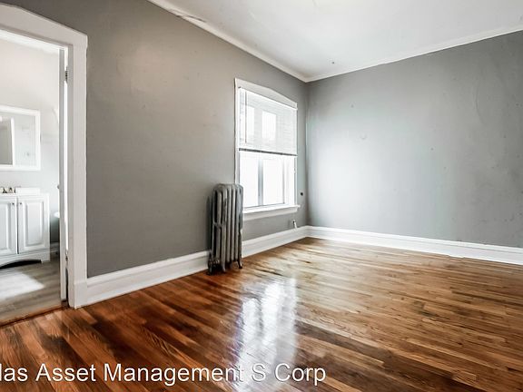 5th image of 6641 S Ellis Ave #3
