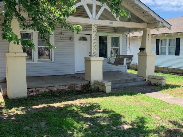 705 E Cherry St, Cushing, OK 74023
