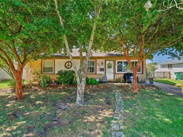 901 Richmond Dr, Metairie, LA 70003