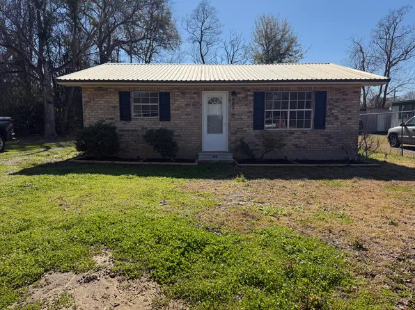 805 Joseph St, Opelousas, LA 70570