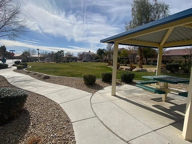 5408 Indian Rose St — Photo 40