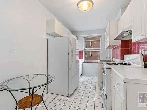 2nd image of 455 Fdr Dr APT B702