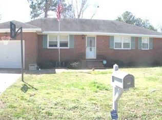 2915 Canton Ave, Chesapeake, VA 23325