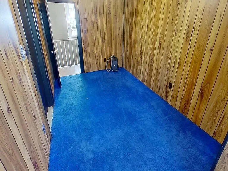 6250 Sterner Dr — Photo 15
