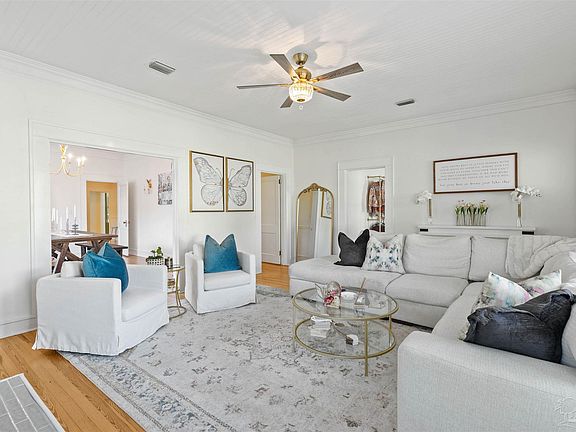 2nd image of 903 S Pensacola Ave