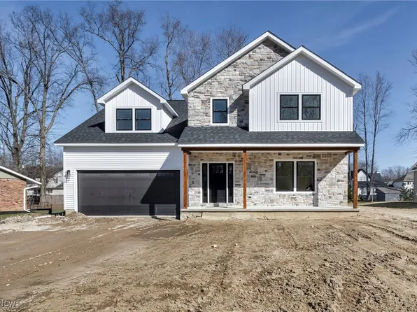 6337 Dawson Blvd, Mentor, OH 44060