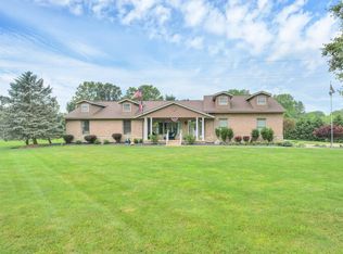 6200 Windbrook Dr, Blacklick, OH 43004