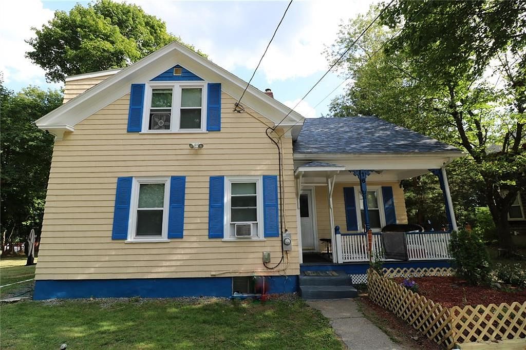 16 King St, Warwick, RI 02886 Zillow