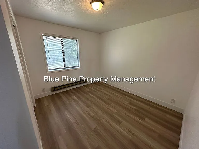 1224 Holman Ave — Photo 6