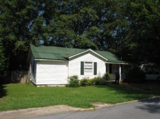 203 Hogue Ave, Rockmart, GA 30153