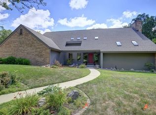 2004 Bentbrook Dr, Champaign, IL