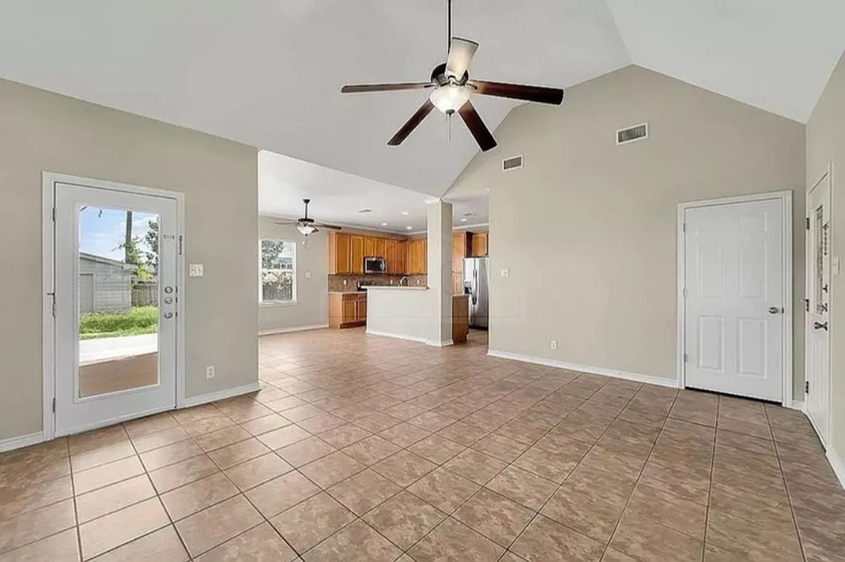 Building Photo - 5305 Rimes Ranch Dr